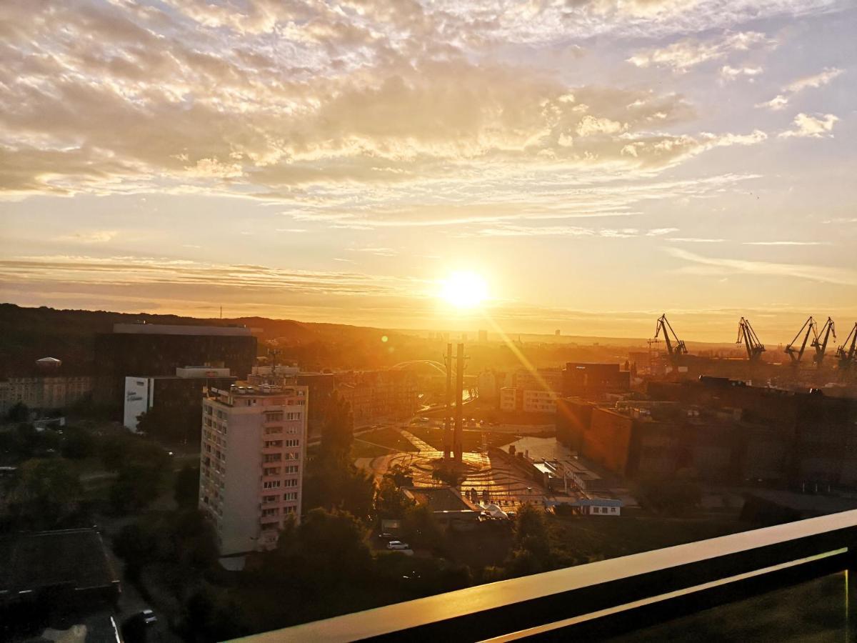 Walowa Tower Apartments グダニスク エクステリア 写真